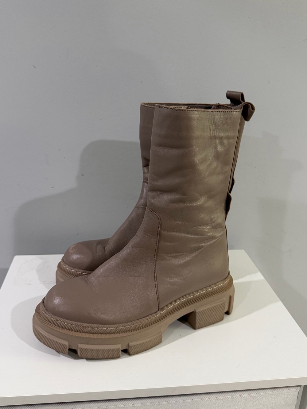 Women’s boots